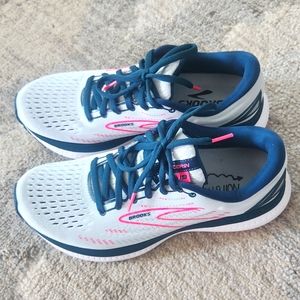 Women's Brooks Glycerin 19
